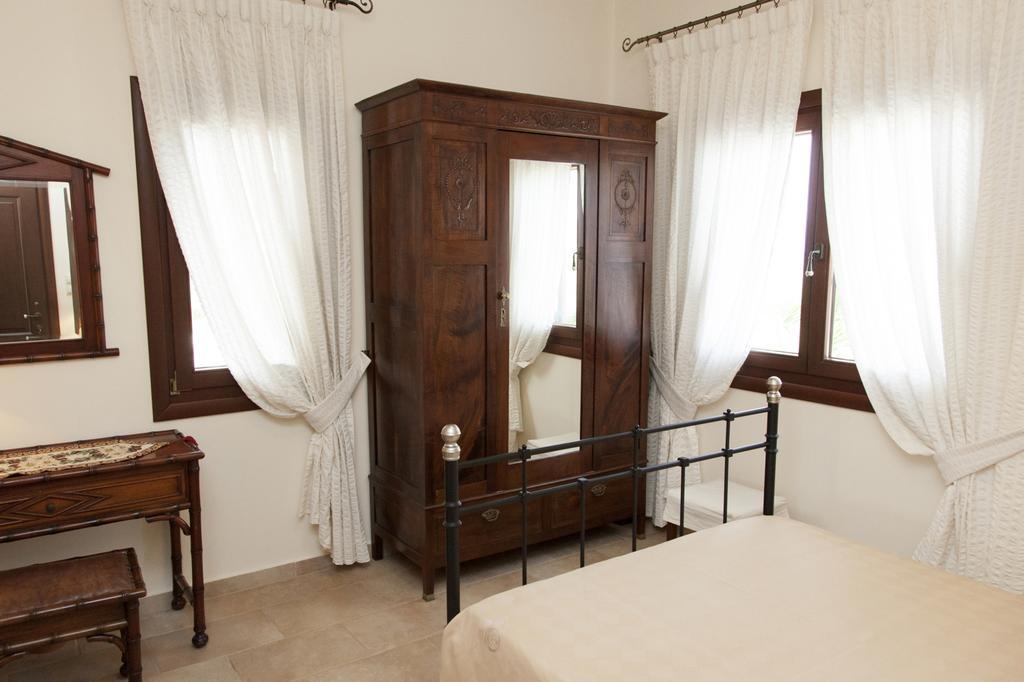 Villa Allegra Korfalonas Exteriör bild